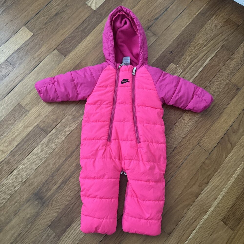 Nike bunting Puffy Girl's Pink Fleece Lined Size 9/12 M